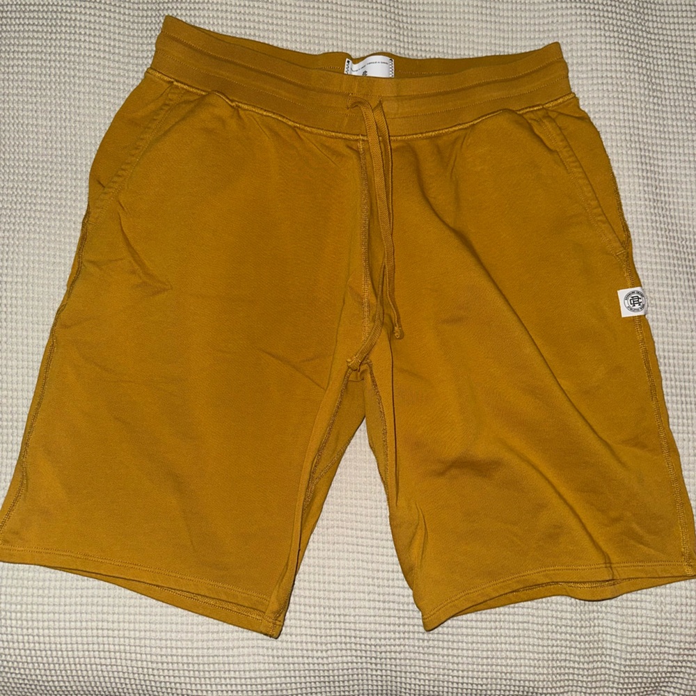 Reigning Champ Men’s Mustard Yellow Sweat-shorts Size Large